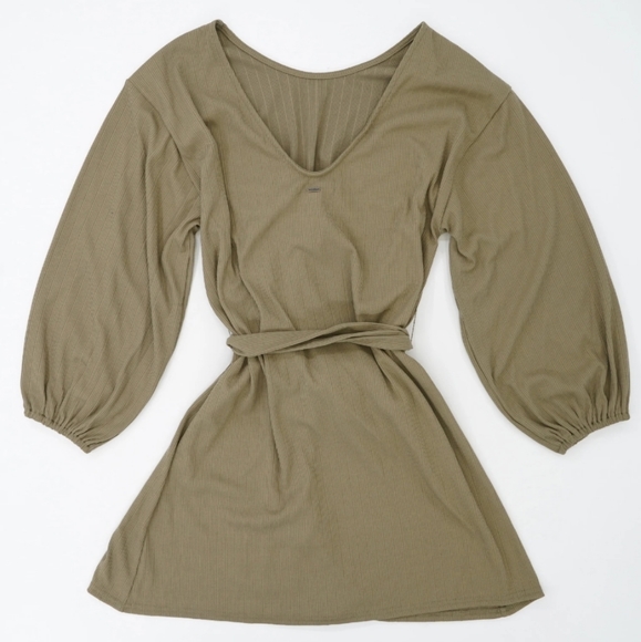 ð01.21.21 Host Pick! O'Neill Axel Dress - Picture 4 of 5